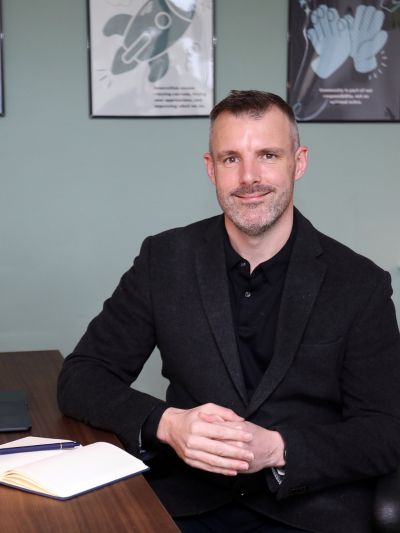 Mike Sherwood – Business & Marketing Coach Mike Sherwood - Business & Marketing Coach